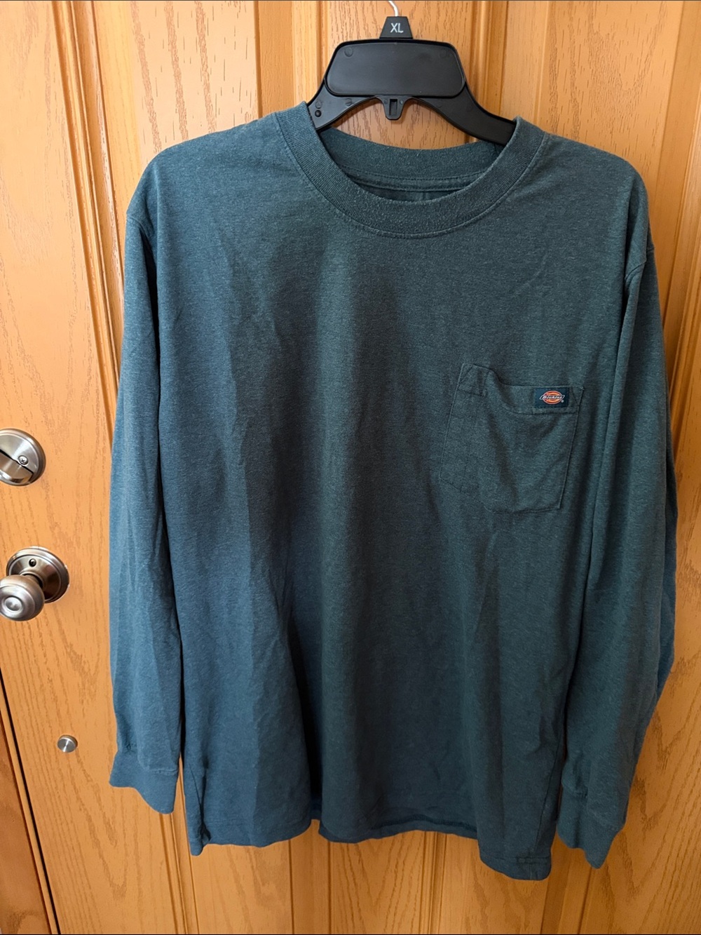 Dickies Long Sleeve Pocket Tee in Deep Teal Green